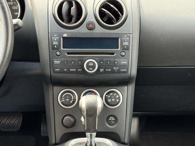 2010 Nissan Rogue Image 25