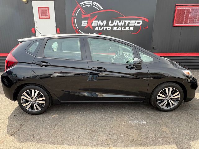 2015 Honda Fit Image 6