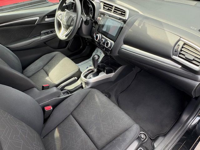 2015 Honda Fit Image 18