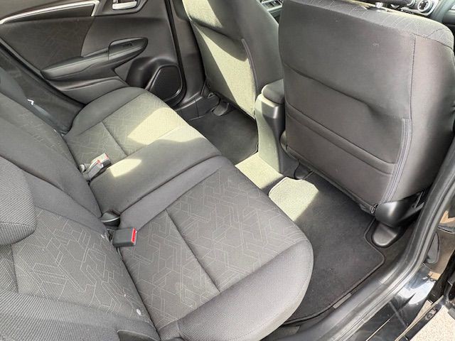 2015 Honda Fit Image 21