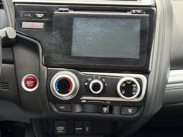 2015 Honda Fit Image 26