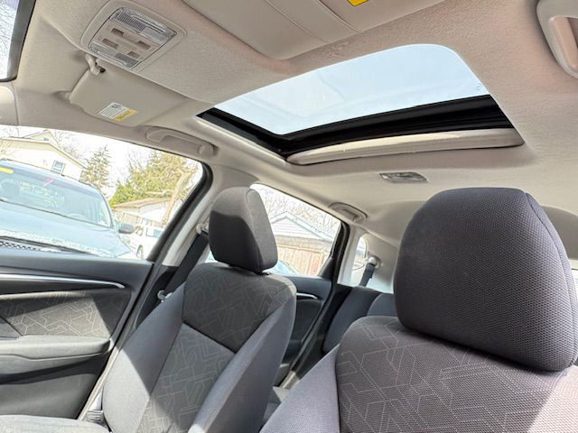 2015 Honda Fit Image 27