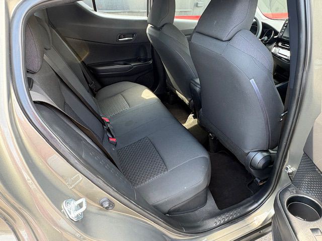 2021 Toyota C-HR Image 20