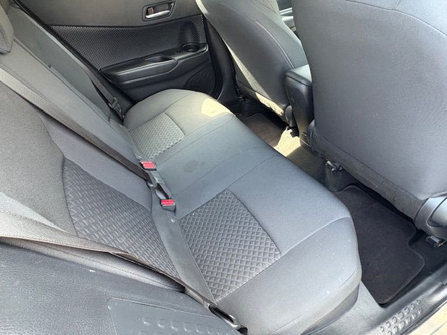 2021 Toyota C-HR Image 21