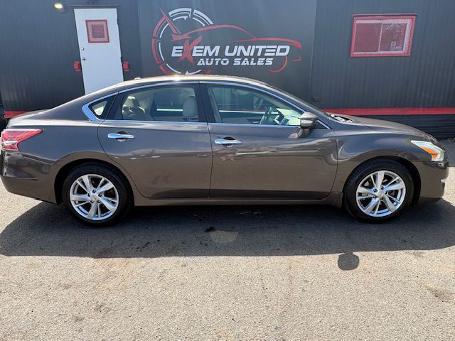 2013 Nissan Altima Image 6