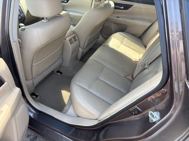 2013 Nissan Altima Image 14
