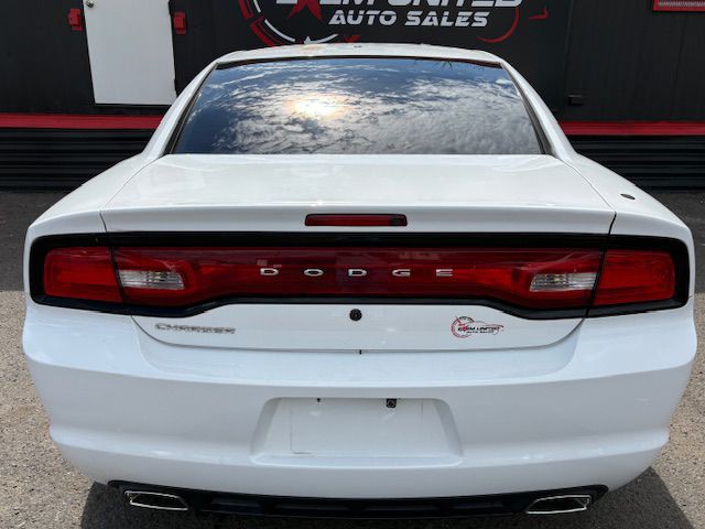 2013 Dodge Charger Image 9