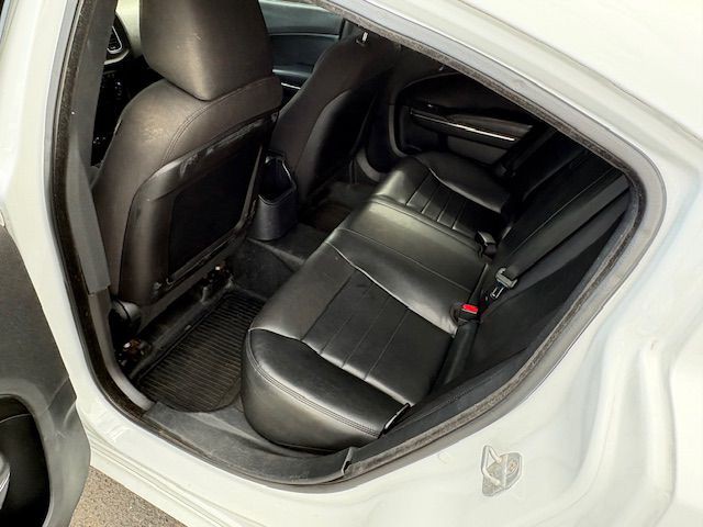 2013 Dodge Charger Image 14