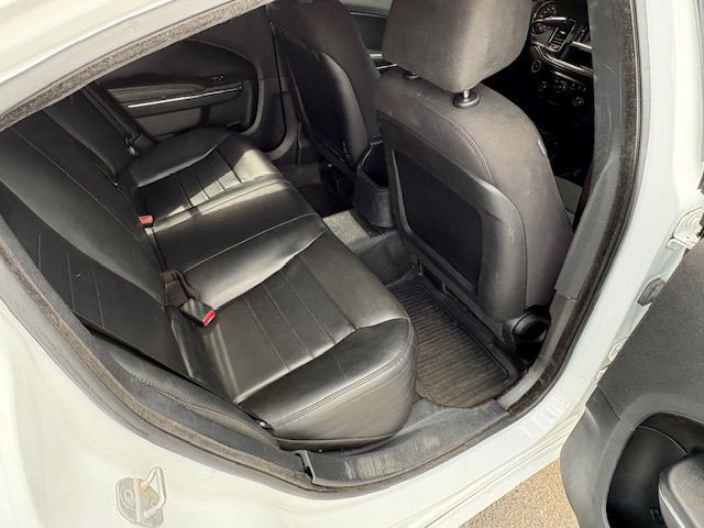 2013 Dodge Charger Image 20