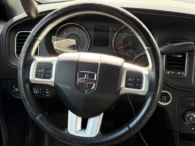 2013 Dodge Charger Image 25