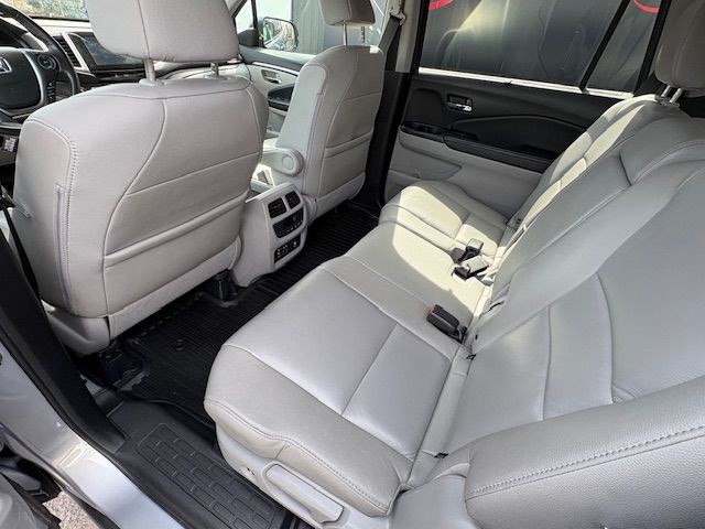 2018 Honda Pilot Image 15