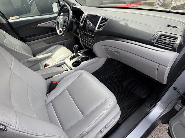 2018 Honda Pilot Image 21