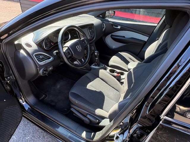 2015 Dodge Dart Image 11