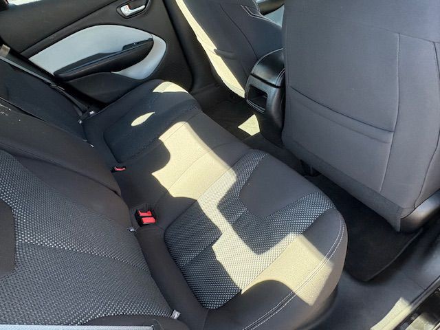 2015 Dodge Dart Image 21