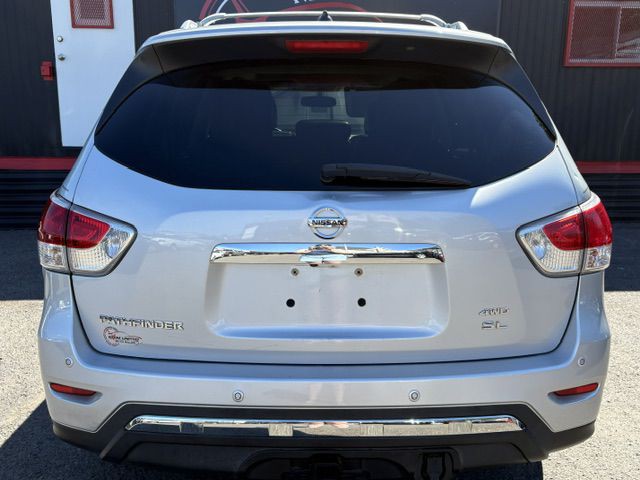 2013 Nissan Pathfinder Image 3