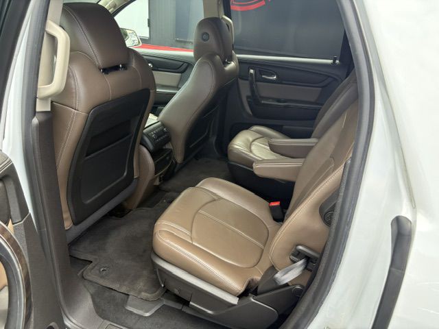 2016 GMC Acadia Image 9