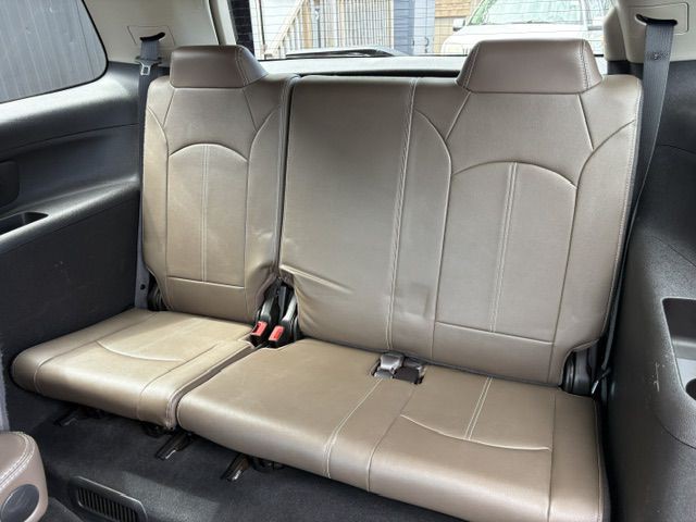 2016 GMC Acadia Image 11