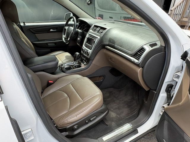 2016 GMC Acadia Image 13