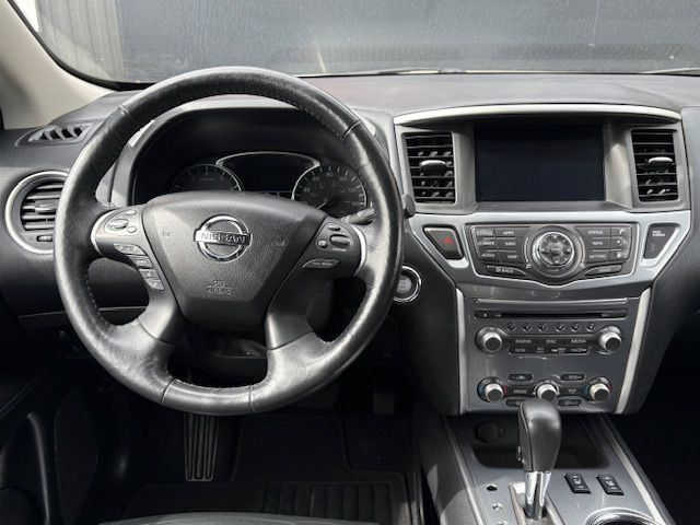 2020 Nissan Pathfinder Image 28