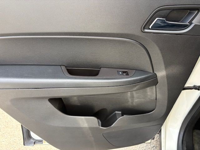 2015 Chevrolet Equinox Image 16