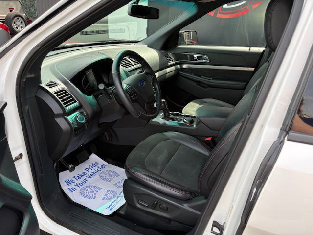 2019 Ford Explorer Image 9