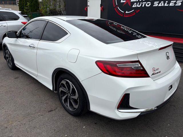 2017 Honda Accord Image 4