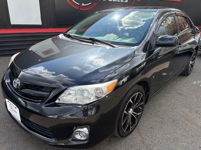 2011 Toyota Corolla Image 1