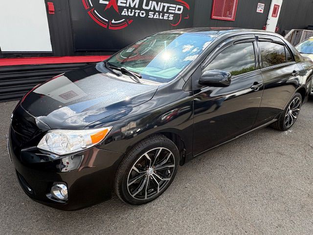 2011 Toyota Corolla Image 2