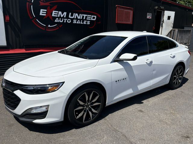 2021 Chevrolet Malibu Image 2
