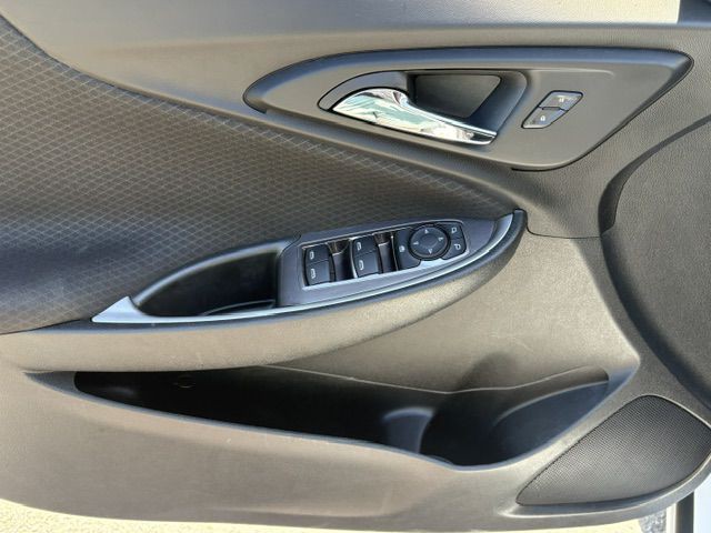 2021 Chevrolet Malibu Image 10