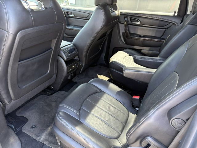 2016 Chevrolet Traverse Image 16