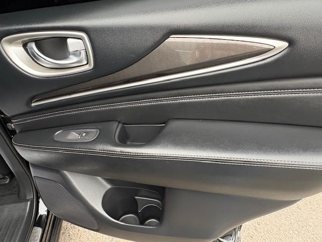 2017 INFINITI QX60 Image 17