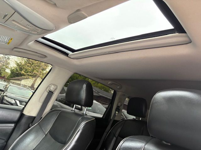 2017 INFINITI QX60 Image 23