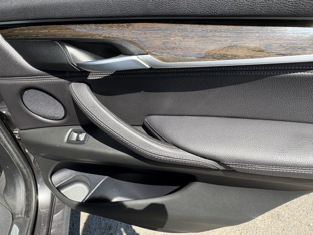 2018 BMW X5 Image 24