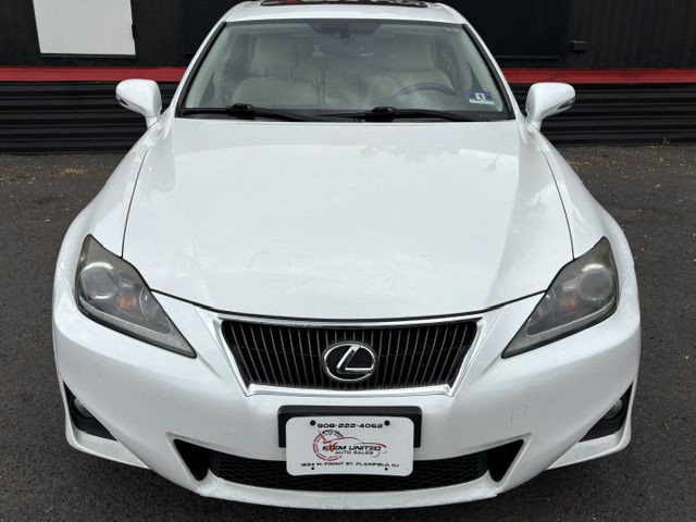 2011 Lexus IS Image 8