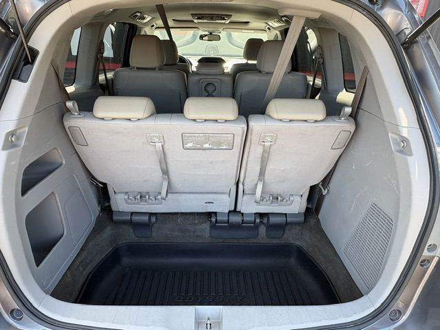 2015 Honda Odyssey Image 10