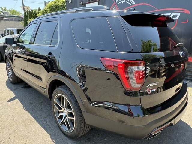 2017 Ford Explorer Image 4