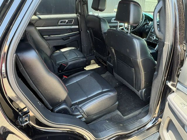 2017 Ford Explorer Image 23