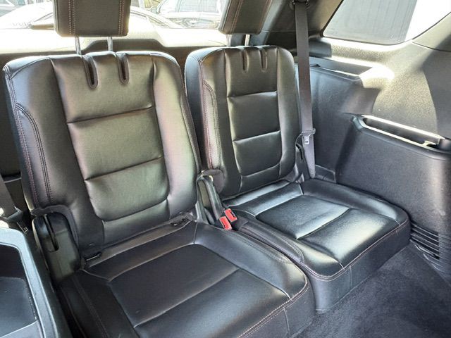 2017 Ford Explorer Image 24