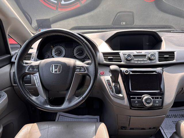 2015 Honda Odyssey Image 25