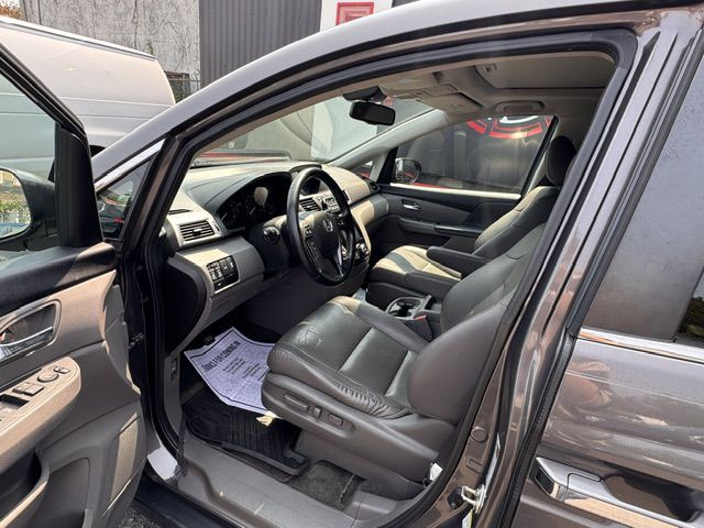 2015 Honda Odyssey Image 12