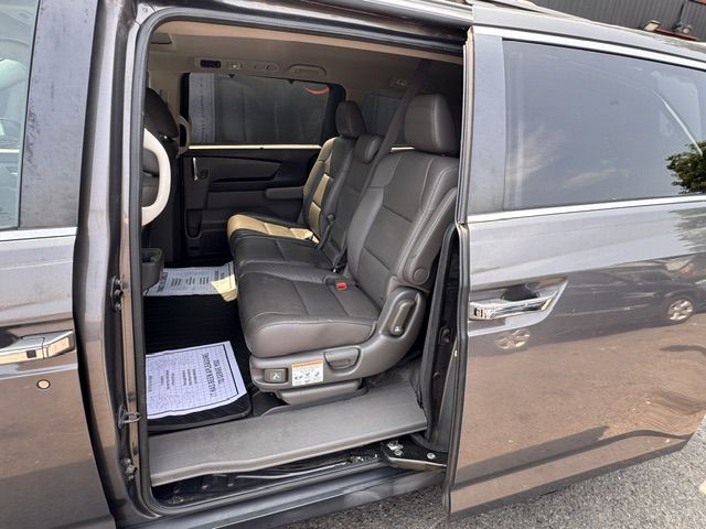 2015 Honda Odyssey Image 15