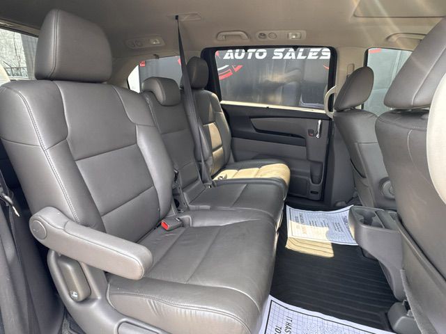 2015 Honda Odyssey Image 22