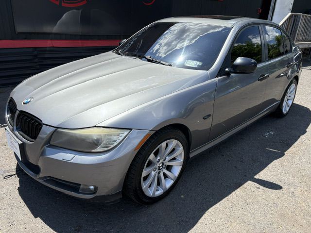 2009 BMW 3 Series Image 1