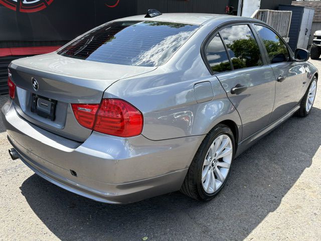 2009 BMW 3 Series Image 6