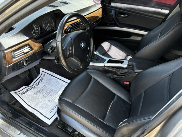 2009 BMW 3 Series Image 11
