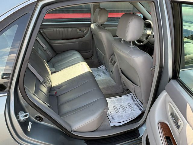 2001 Toyota Avalon Image 20