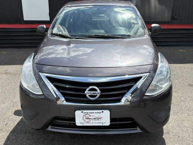 2015 Nissan Versa Image 8