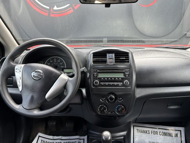 2015 Nissan Versa Image 23