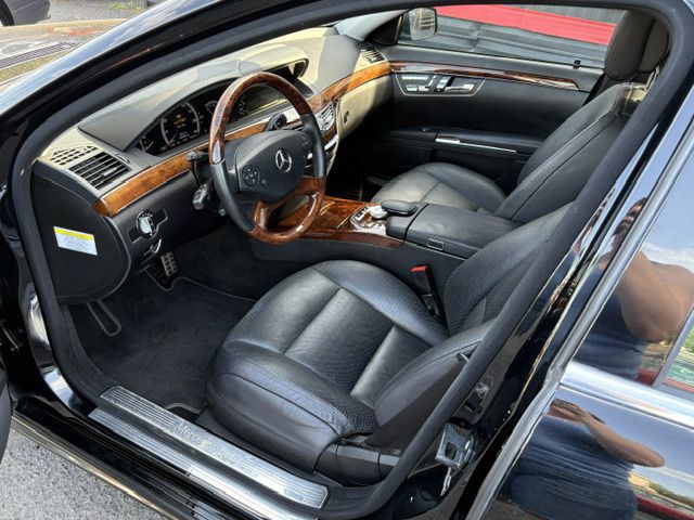 2013 Mercedes-Benz S-Class Image 12